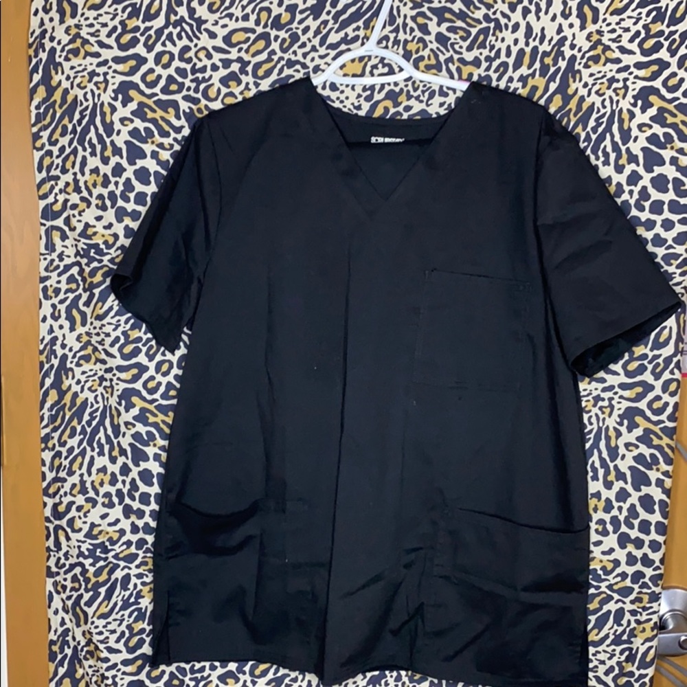 Scrub set
